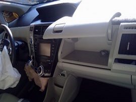 2013 TOYOTA PRIUS SILVER, V MODEL, 1.8L, AT.  Z24906